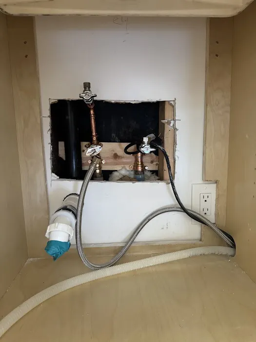 Papa's Plumbing Inc. Picture 1