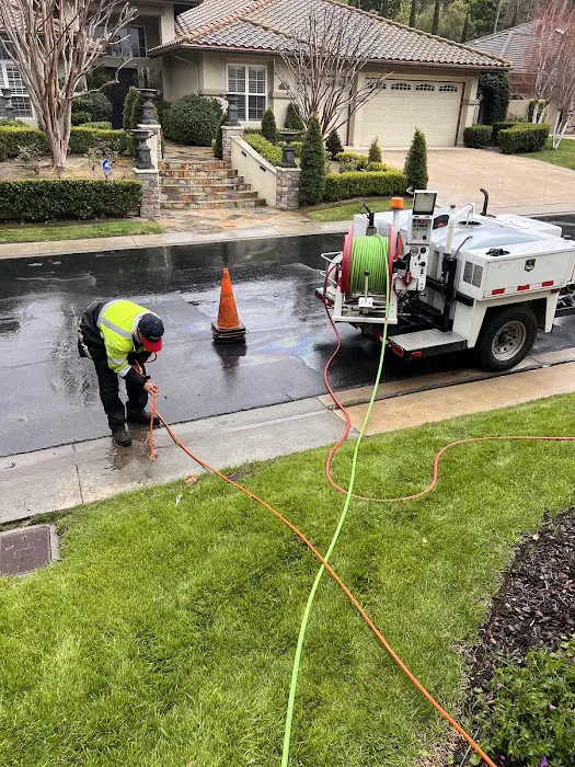 Universal Plumbers Picture 10
