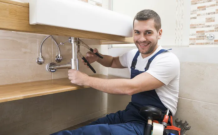 Fast Leak Detection and Water Heater Repair Picture 6