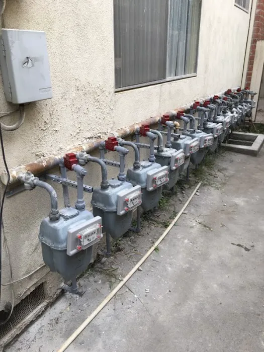 Royale Plumbing Picture 1