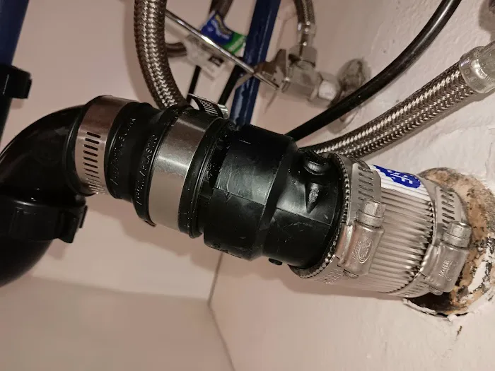 Merry Plumbing Picture 5