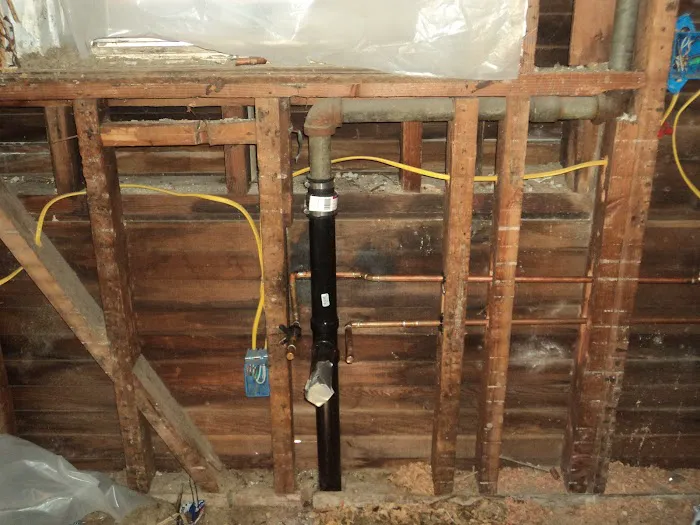 GLPS Plumbing & Mechanical Srvs. Picture 1