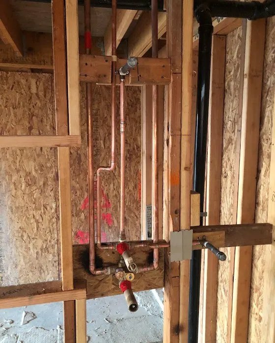 LA-EZ PLUMBING Picture 10