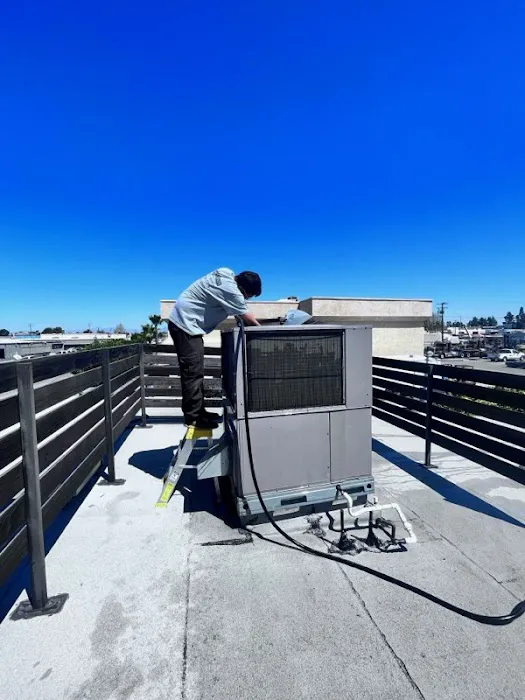 Norwalk / La Mirada Plumbing, Heating & Air Conditioning Picture 10