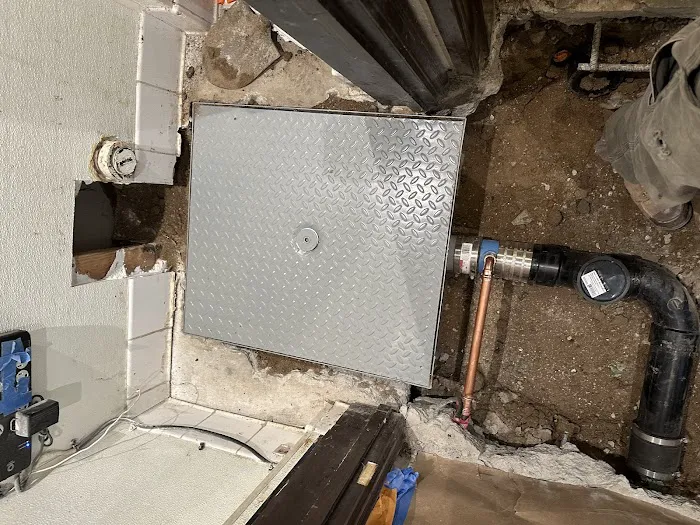 E-Z Flow Rooter & Plumbing Picture 7