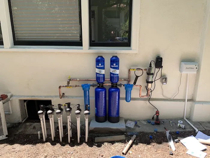 Z & H Plumbing and Water Heaters Picture 4