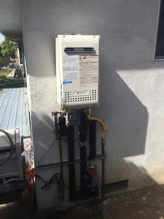 Z & H Plumbing and Water Heaters Picture 2