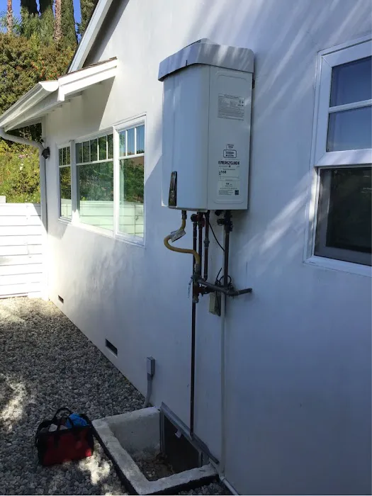 Simple Water Heater & Filtration Picture 9