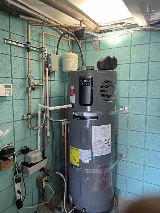 Al Garcia's Plumbing, Heating & Air Conditioning Inc. Picture 6