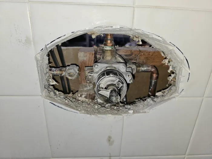 Western Plumbing Co. Picture 1