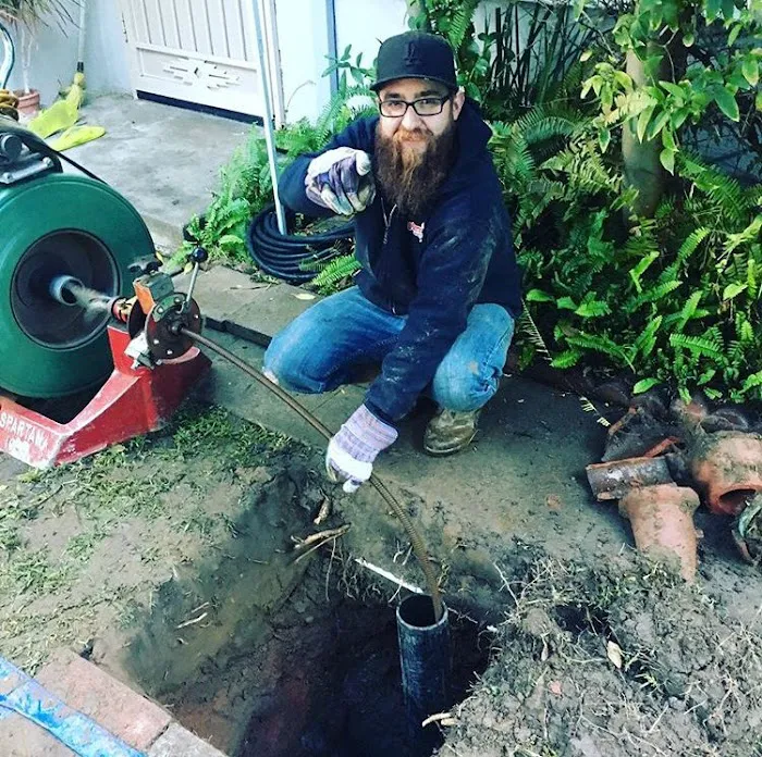 MATTOS DISCOUNT PLUMBING & DRAIN CLEANING Picture 8