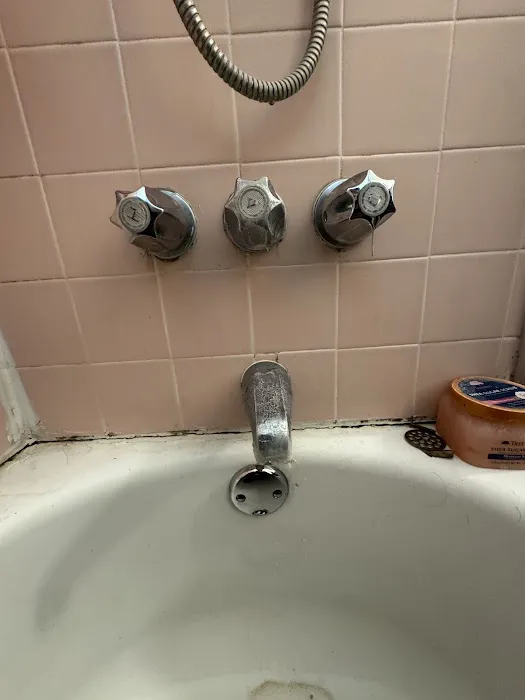 Finest Rooter & Plumbing Picture 8