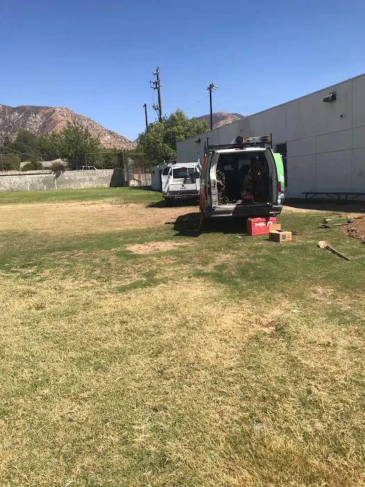 LA Plumbing & Builders Picture 4
