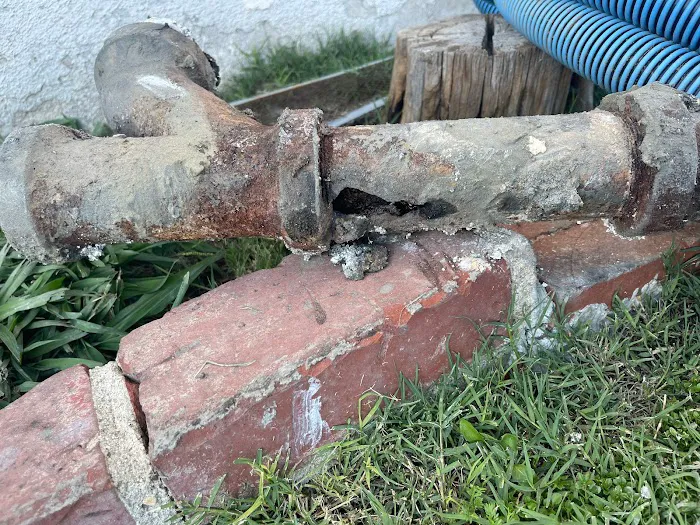 GM Plumbing Septic And Sewer Picture 9