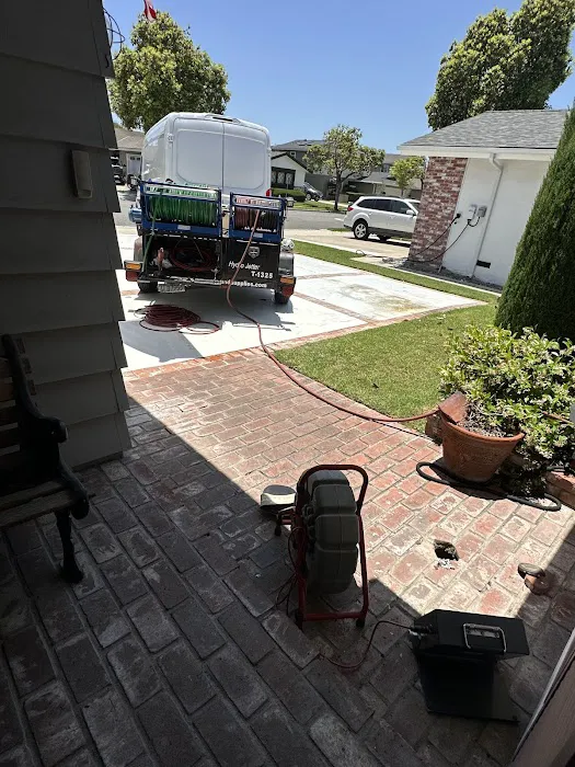 Neighborhood Plumbing Picture 4
