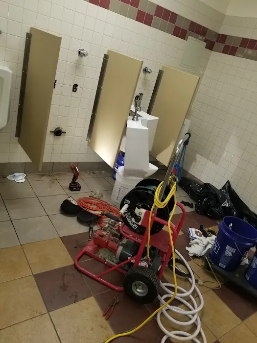 Neighborhood Plumbing Picture 10