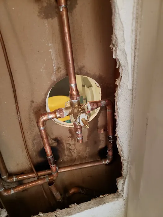 Cesar's Plumbing Picture 2