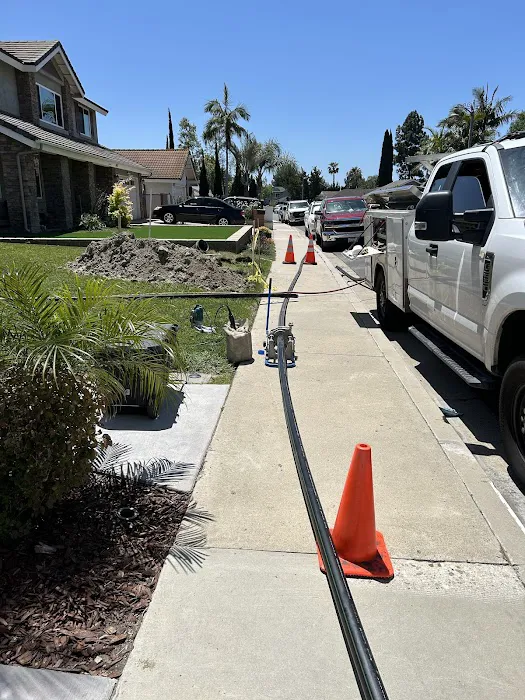 Cyclone Plumbing USA Picture 4