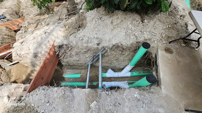 Professional Plumbing & Sewer Picture 1