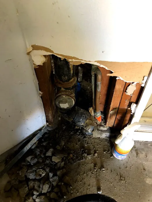 Pro Tech Plumbing Picture 1