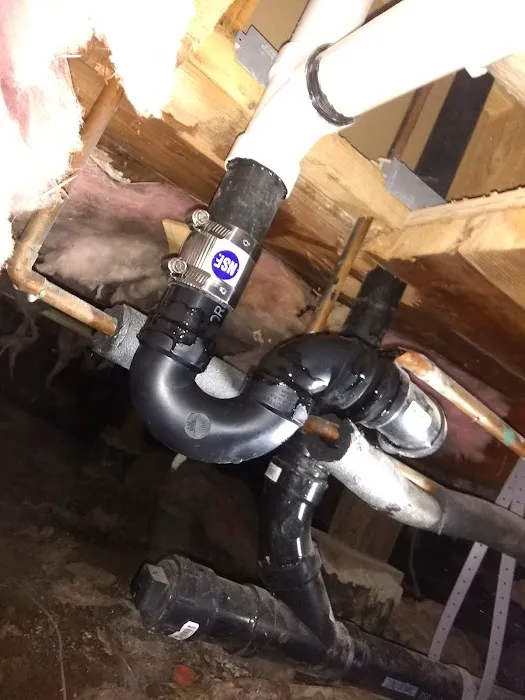 R and j water heater Picture 3