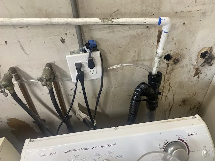 Absolute Airflow Air Conditioning, Heating and Plumbing Picture 6