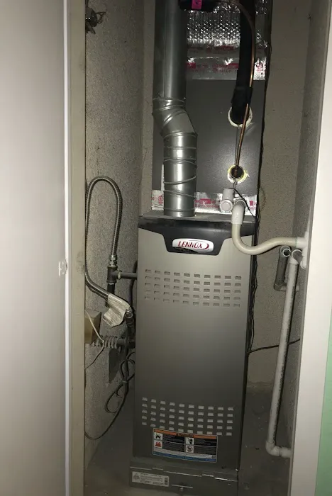 Emergency Plumber & Air Condition Delta Picture 1