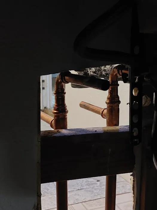 Curtis Plumbing Woodland Hills Picture 2