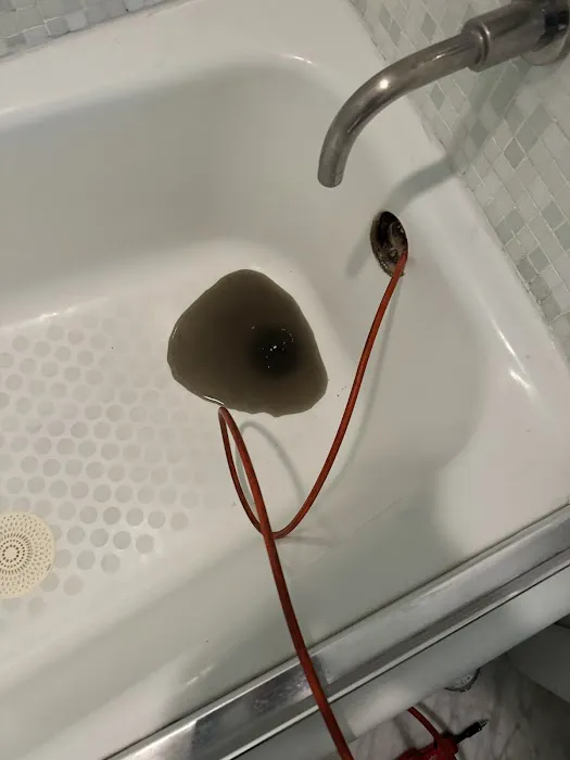 Lay It Rite Plumbing Picture 1