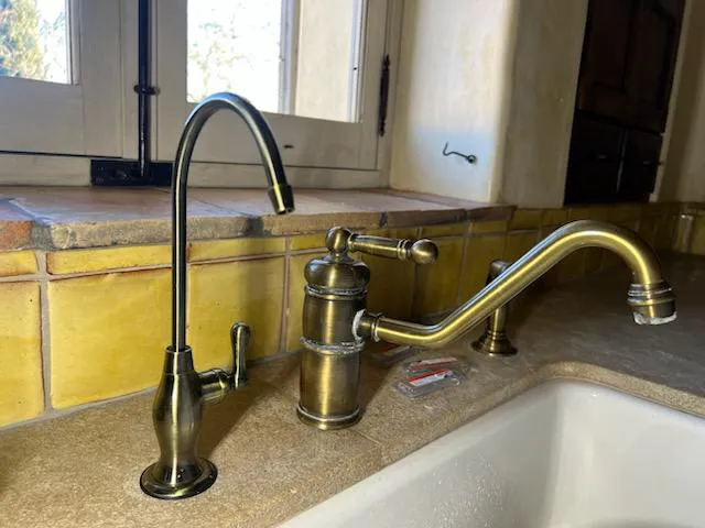 Radiant Water Picture 5