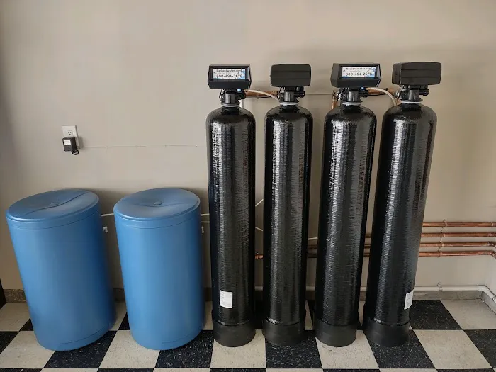 Radiant Water Picture 6