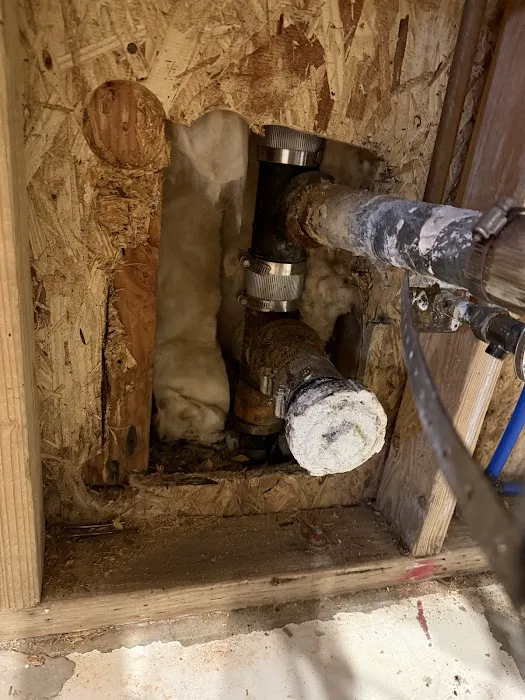 Emergency Plumbing & Rooter Picture 8