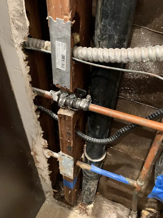 Midnight Plumbing Picture 2