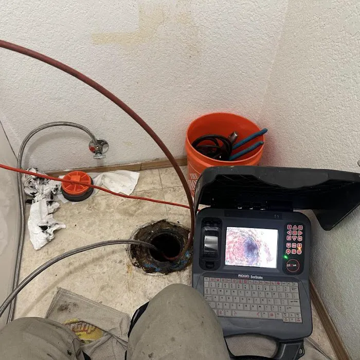 J & M Plumbers Picture 5