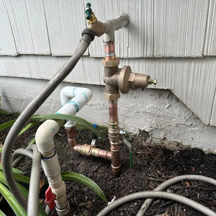 J & M Plumbers Picture 10