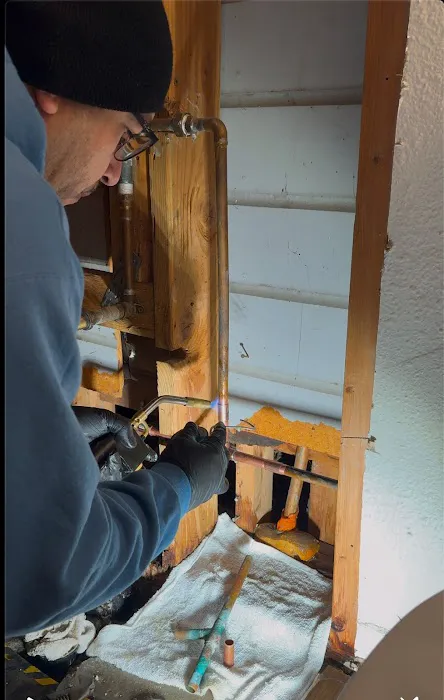 Solid Plumbing Services Picture 1