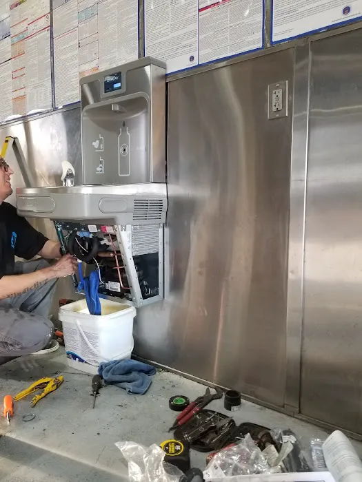 4JE PLUMBING Picture 8