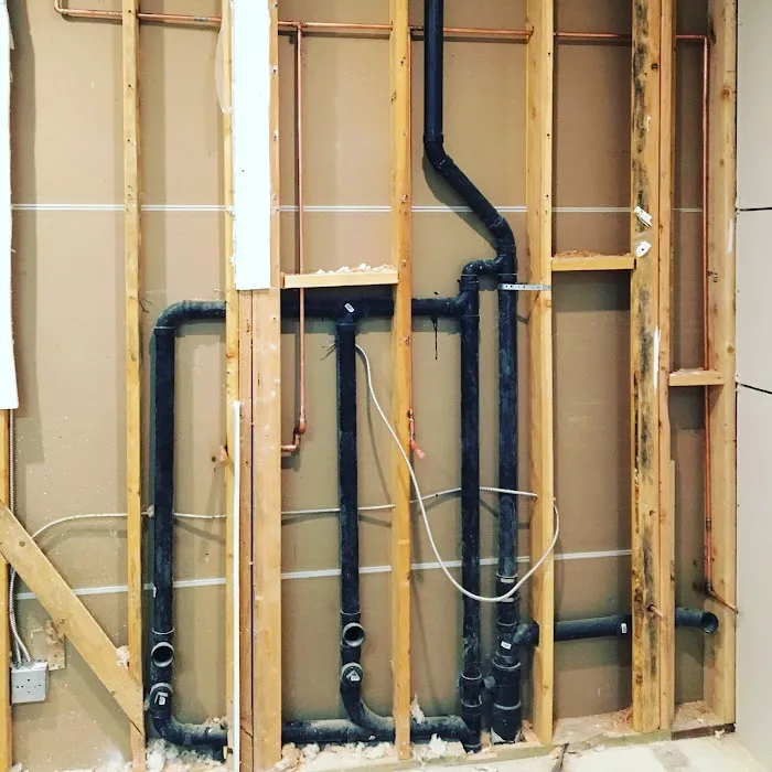 R&R PLUMBING -N- MINUTES Picture 2