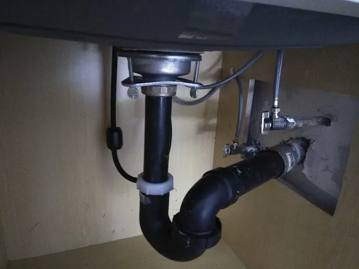 Rigos'complete plumbing mechanical Picture 5