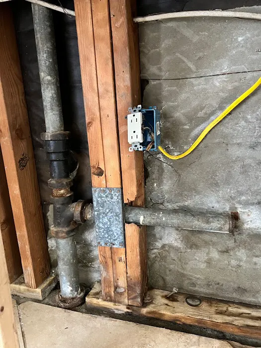 ROOTER KING PLUMBING Picture 6