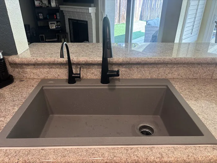 Henley's Plumbing & Air Picture 6