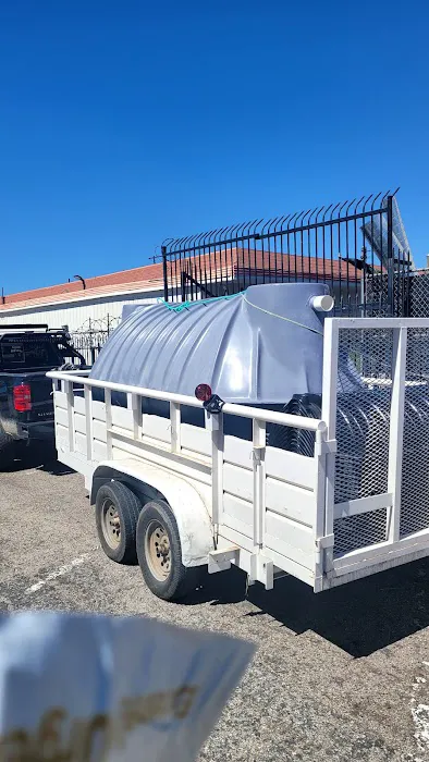 G & B Fiberglass Products Inc Picture 1