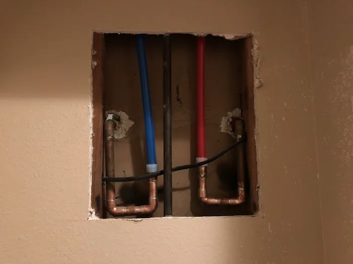 Custom Construction Plumbing Picture 1
