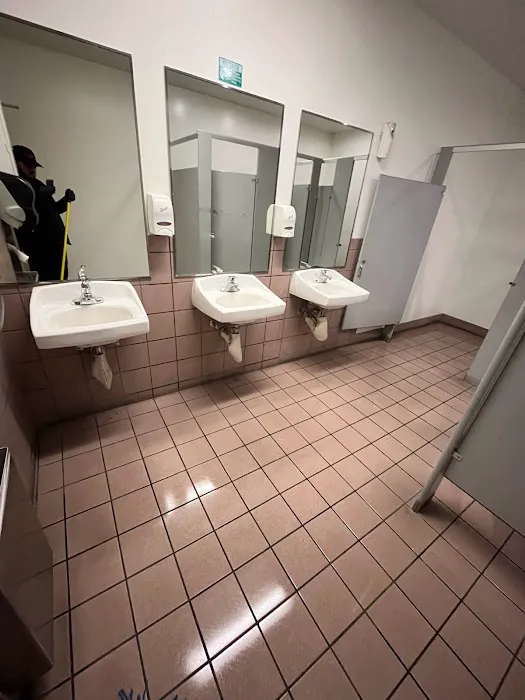 Righty Tighty Plumbing Inc. Picture 6