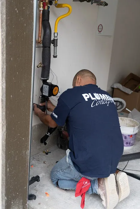 Best Service Plumber Picture 2