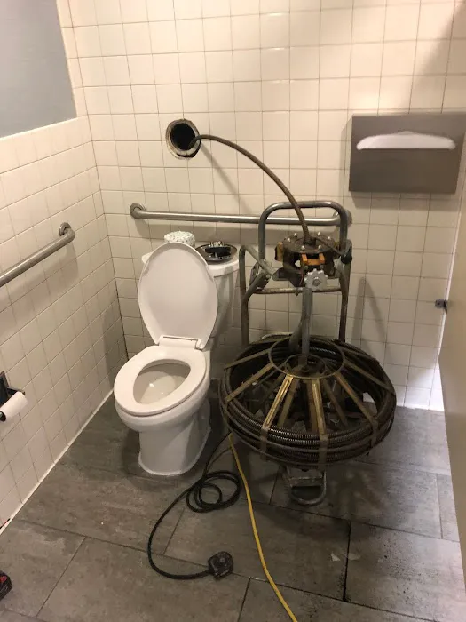 Henley's Plumbing & Air Picture 4