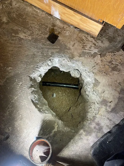 GL PLUMBING AND MECHANICAL Picture 7
