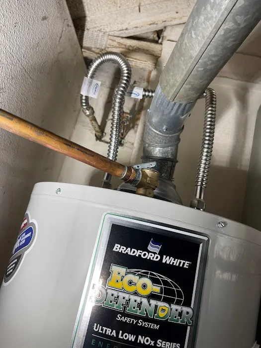 GL PLUMBING AND MECHANICAL Picture 3