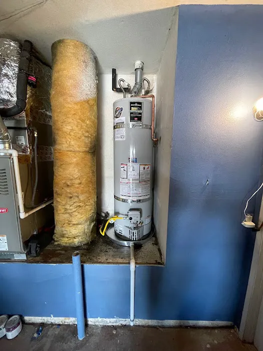 GL PLUMBING AND MECHANICAL Picture 1