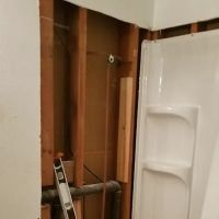 HANDYMAN pluming electricity painter services ico